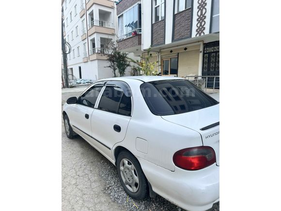 Sahibinden Hyundai Accent 1.3 GLS 1999 Model 