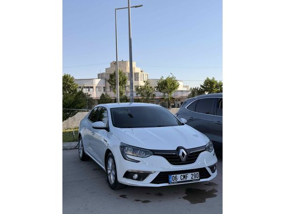Sahibinden Renault Megane 1.5 Blue DCI Touch 2020 Model 