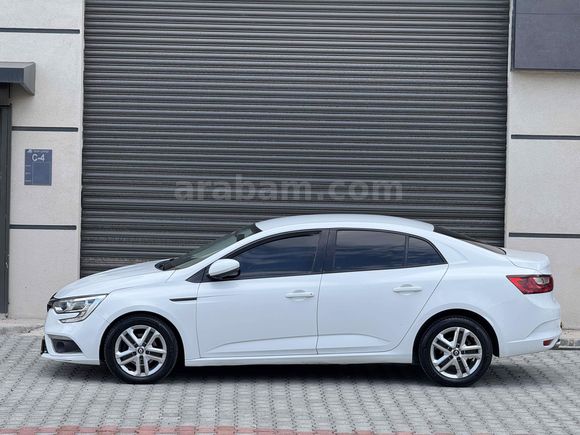 2018 MODEL MEGANE 4 OTOMATİK 1.5DCİ TESLA EKRAN
