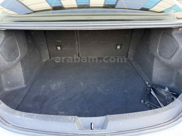 2018 MODEL MEGANE 4 OTOMATİK 1.5DCİ TESLA EKRAN