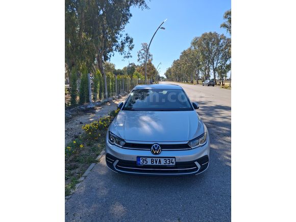 Memurdan emsalsiz temizlikte düşük km düz vites polo