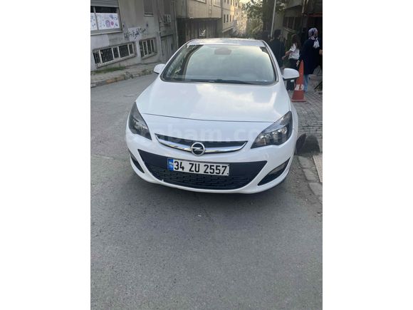 Sahibinden Opel Astra 1.6 CDTI Enjoy   Aktive 2015 Model  203.000 km Beyaz