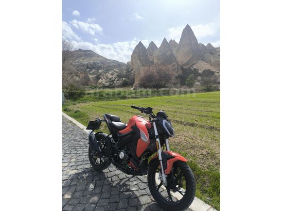 Sahibinden Benelli 125 S 2024 çıkışlı temiz kullanılmış