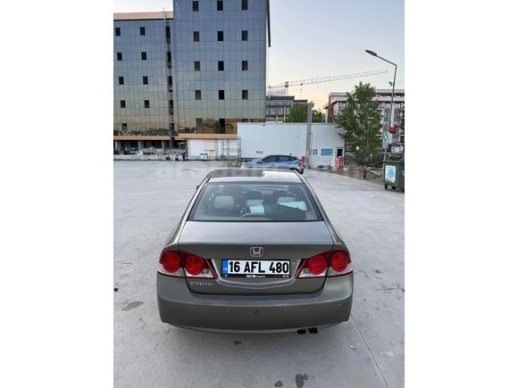 Sahibinden Honda Civic 1.6i VTEC Dream 2008 Model 