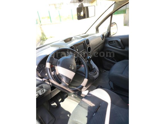 Sahibinden Peugeot Partner 1.6 HDI 2012 Model