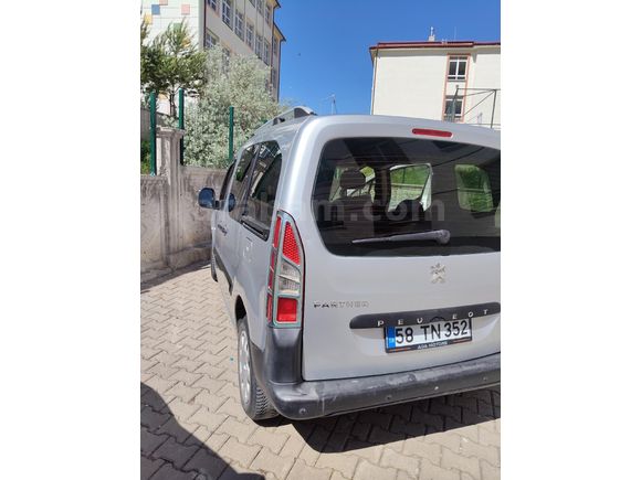 Sahibinden Peugeot Partner 1.6 HDI 2012 Model