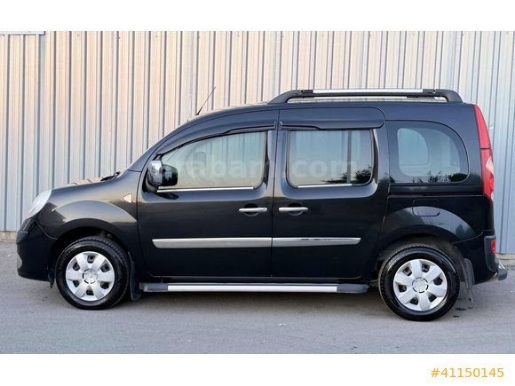 CNR OTOMOTİVDEN HATASIZ BOYASIZ DEGİŞENSİZ TEMİZ AİLE ARACI