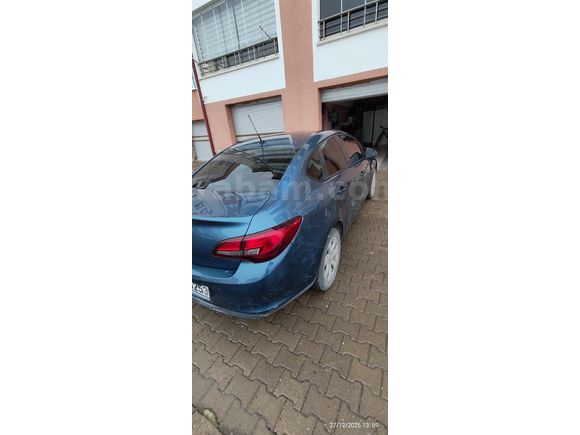 Sahibinden Opel Astra 1.6 Edition 2016 Model Sivas 124.500 km Mavi