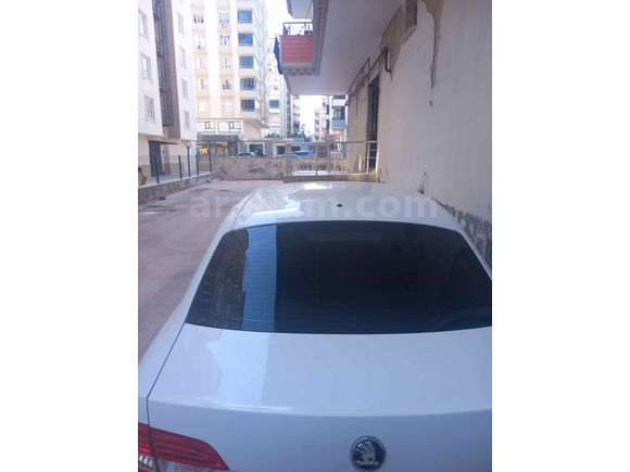 Sahibinden Skoda SuperB 1.6 TDI Ambition 2013 Model 