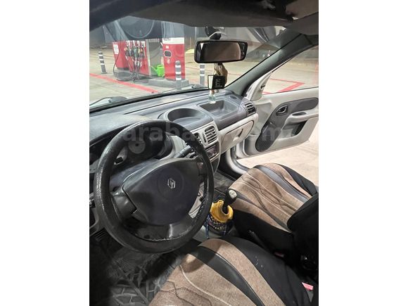 Sahibinden Renault Clio 1.4 enjeksiyon 2005 Model