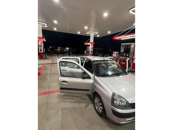 Sahibinden Renault Clio 1.4 enjeksiyon 2005 Model