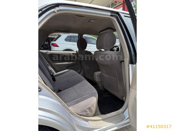 2001 TOYATA COROLLA 1,6 SOL SPECAİL LPG TAM BAKIMLI AİLE ARACI