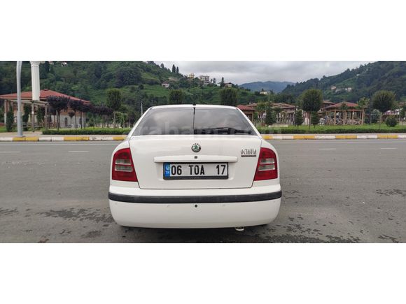 Skoda Octavia 1.6 motor 2003 Model ŞANZIMANI ARIZALI