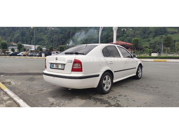 Skoda Octavia 1.6 motor 2003 Model ŞANZIMANI ARIZALI