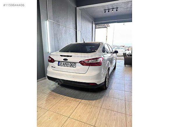 Sahibinden Ford Focus 1.6 TDCi Titanium 2014 Model  185.000 km Beyaz