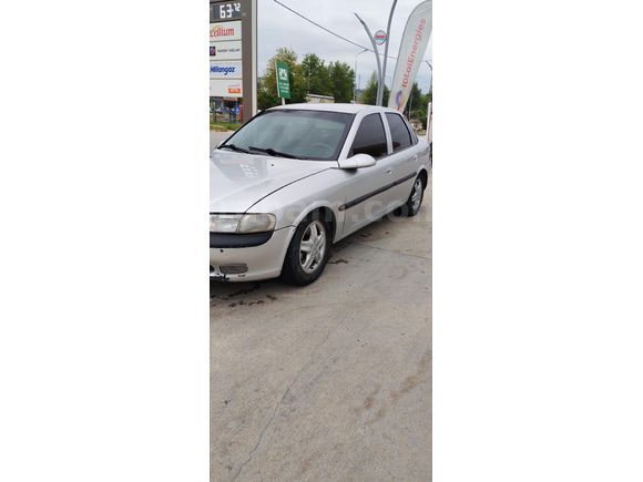 acil satılık Sahibinden Opel Vectra 2.0 CD 1996 Model