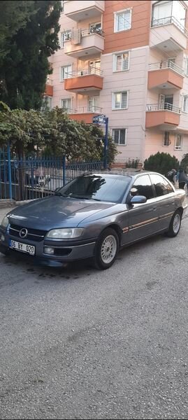 Sahibinden Opel Omega 2.0 1996 Model Ankara 386.000 km Mavi (metalik)