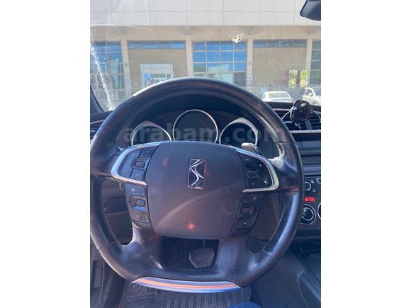 Sahibinden DS Automobiles DS4 1.6 e-HDi D-Style 2012 Model 