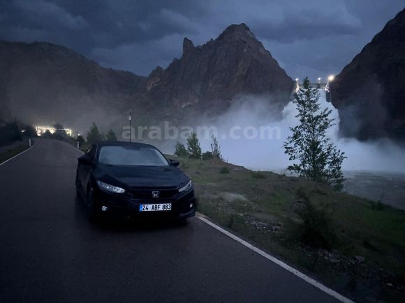 Sahibinden Honda Civic 1.5 i-VTEC RS 2017 Model  Siyah