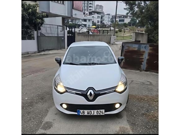 Sahibinden Renault Clio 1.5 dCi Touch 2014 Model  210.000 km Beyaz