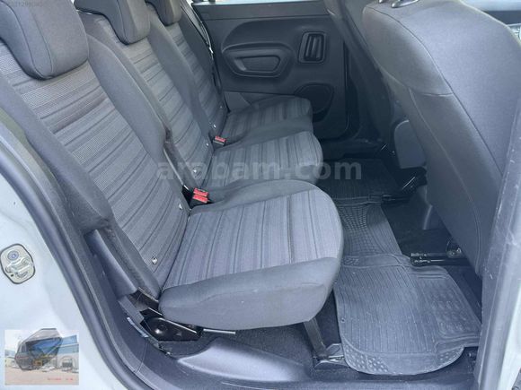 250.000 TL %0 FAİZ-HATASIZ 2019 OPEL COMBO 1.5 D EXCELLENCE