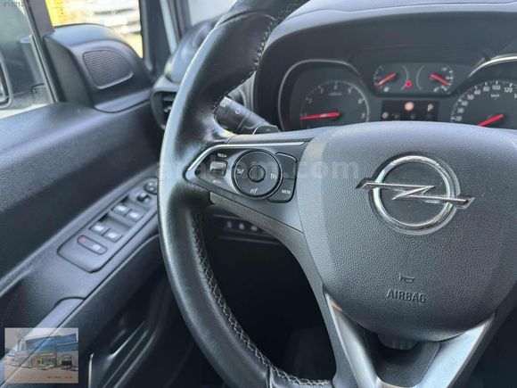 250.000 TL %0 FAİZ-HATASIZ 2019 OPEL COMBO 1.5 D EXCELLENCE