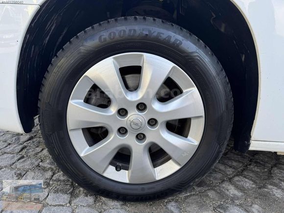 250.000 TL %0 FAİZ-HATASIZ 2019 OPEL COMBO 1.5 D EXCELLENCE