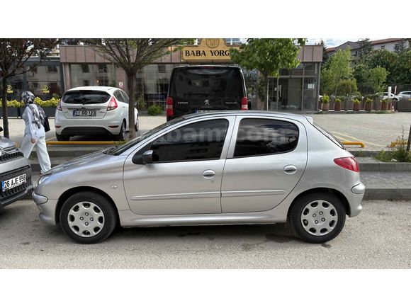 Sahibinden Peugeot 206 1.6 XT 2000 Model 