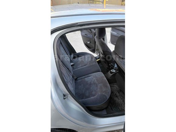 Sahibinden Peugeot 206 1.6 XT 2000 Model 