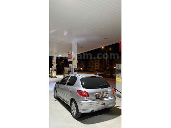Sahibinden Peugeot 206 1.6 XT 2000 Model 