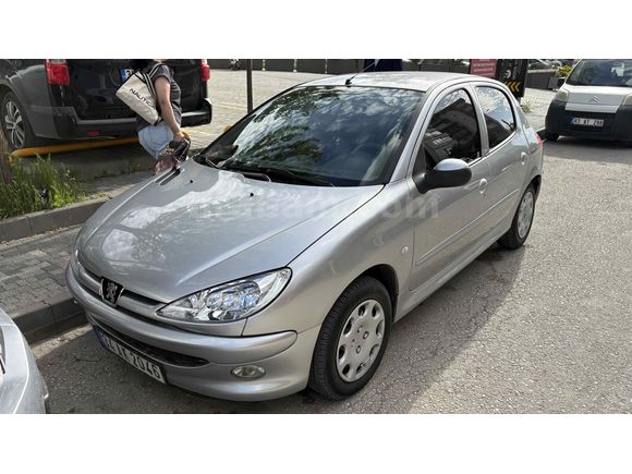 Sahibinden Peugeot 206 1.6 XT 2000 Model 