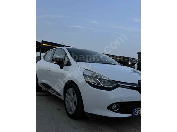 Öğretmenden Renault Clio 1.5 dCi Touch 2014 Model  86000 km Beyaz