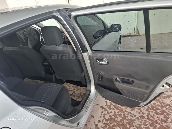 Sahibinden Renault Megane 1.4 Authentique 2009 Model Memurdan temiz  Ankara arabası