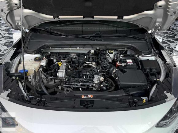 (HATASIZ*BOYASIZ)2023 FORD FOCUS 78.500 KM