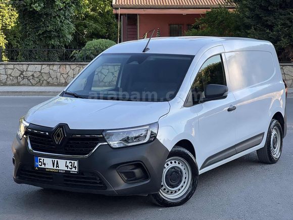HATASIZ BOYASIZ RENAULT KANGO 2025 MODEL 13.000 KM DE