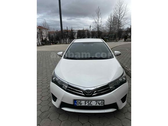 Sahibinden Toyota Corolla 1.33 Life 2015 Model 