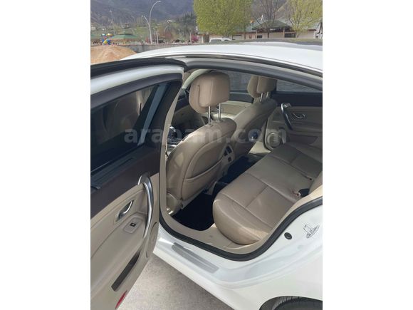 Sahibinden Renault Latitude 1.5 dCi Executive 2011 Model 
