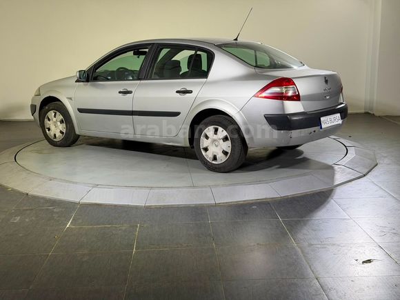 otomobil Renault Megane Sedan 1.5 DCI Authentique