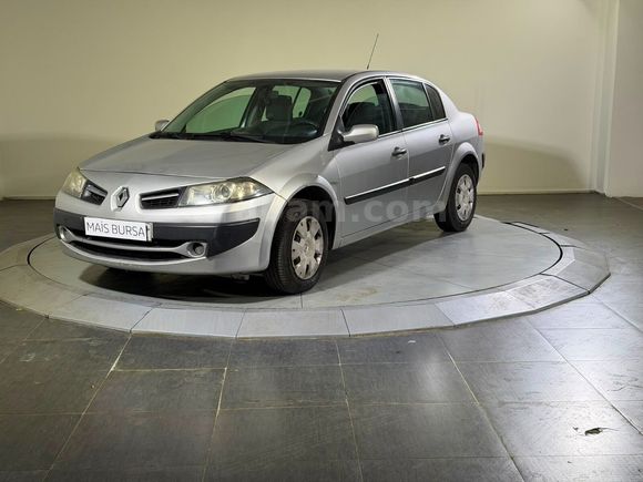 otomobil Renault Megane Sedan 1.5 DCI Authentique