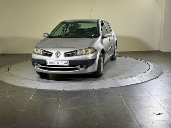 otomobil Renault Megane Sedan 1.5 DCI Authentique