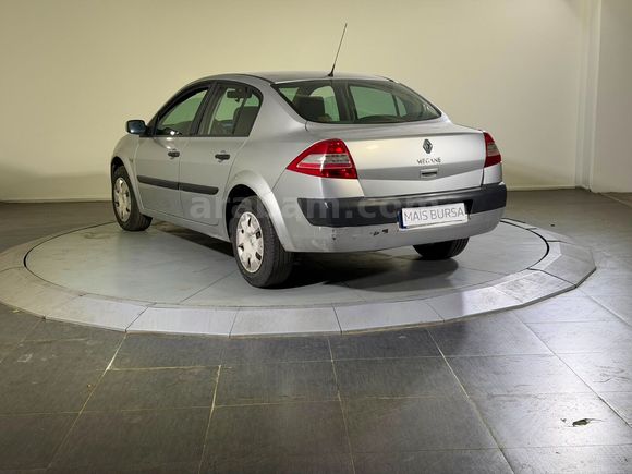 otomobil Renault Megane Sedan 1.5 DCI Authentique