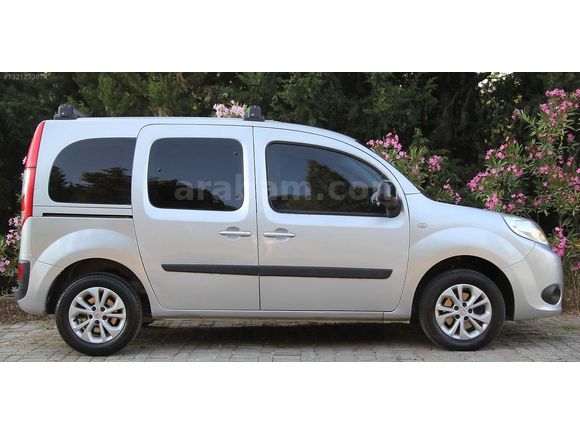 E&C MOTORS'DAN 2016 MODEL 1.5 dCİ TOUCH KANGOO DEĞİŞENSİZ
