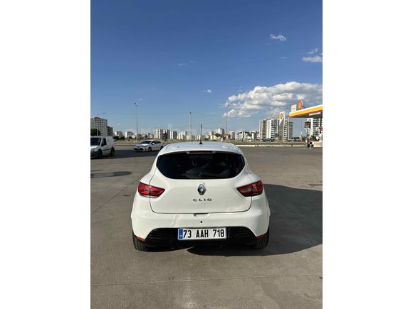 Sahibinden Renault Clio 1.2 Joy 2013 Model  260.000 km Beyaz