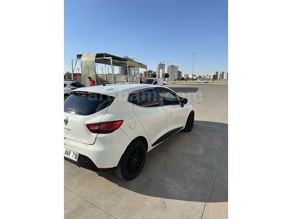 Sahibinden Renault Clio 1.2 Joy 2013 Model  260.000 km Beyaz