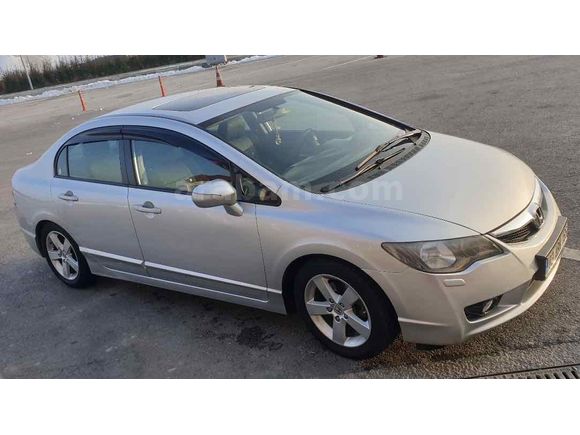 Sahibinden Honda Civic 1.6i VTEC Elegance 2011 Model 