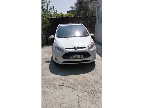 Sahibinden Ford B-Max 1.6 Titanium 2013 Model 