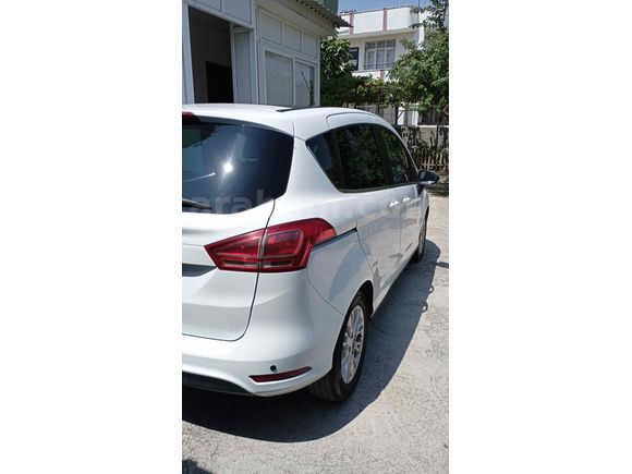 Sahibinden Ford B-Max 1.6 Titanium 2013 Model 