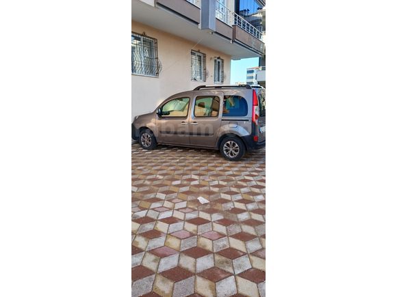 Sahibinden Renault Kangoo Multix 1.5 dCi Extreme 2015 Model
