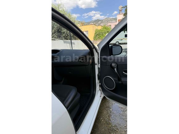 DÜŞÜK KM MAKYAJLI KASA FULL PAKET CLIO 3