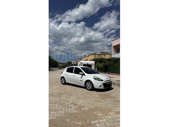 DÜŞÜK KM MAKYAJLI KASA FULL PAKET CLIO 3